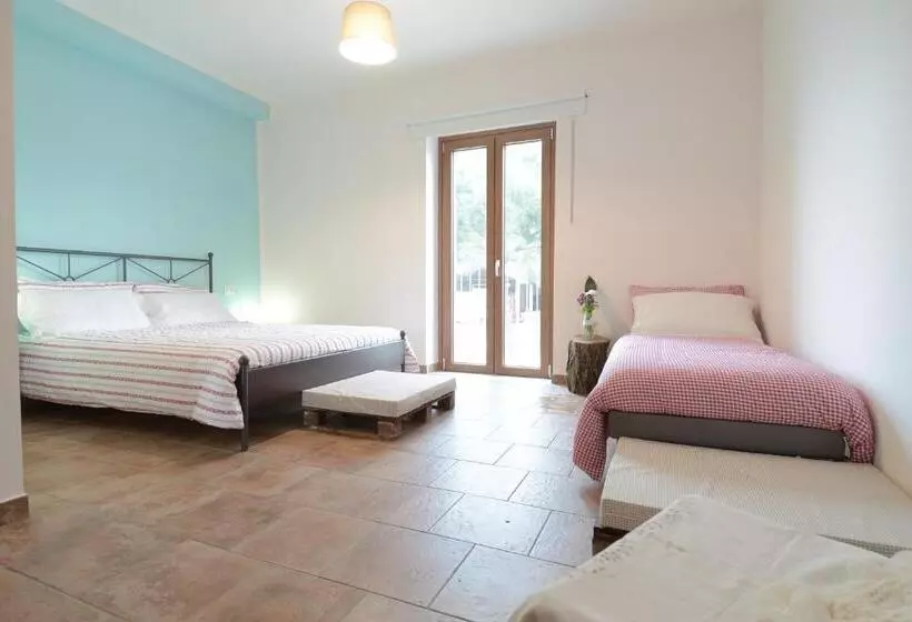 هتل Casetta Don Carlino