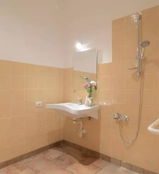 هتل Casetta Don Carlino