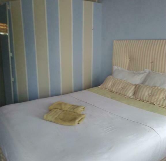 פנסיון Blue Day