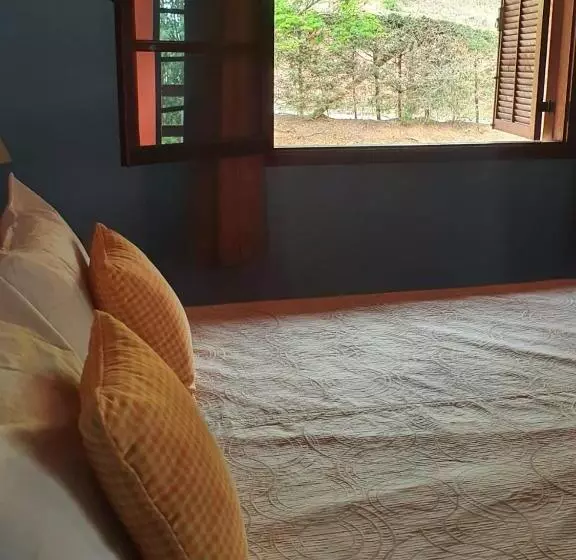 ペンション Cachoeira Dos Luis   Parque & Pousada