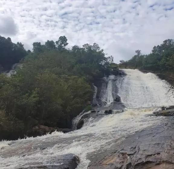 ペンション Cachoeira Dos Luis   Parque & Pousada