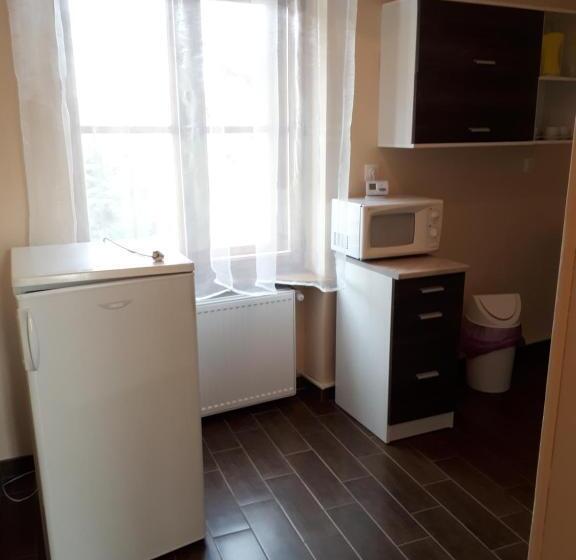 بنسيون Csanabella House