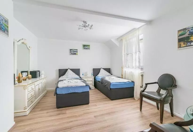 Majatalo Nurburgring Rooms Pinocchio