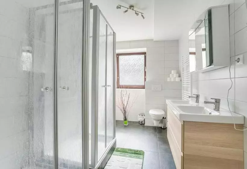 Majatalo Nurburgring Rooms Pinocchio