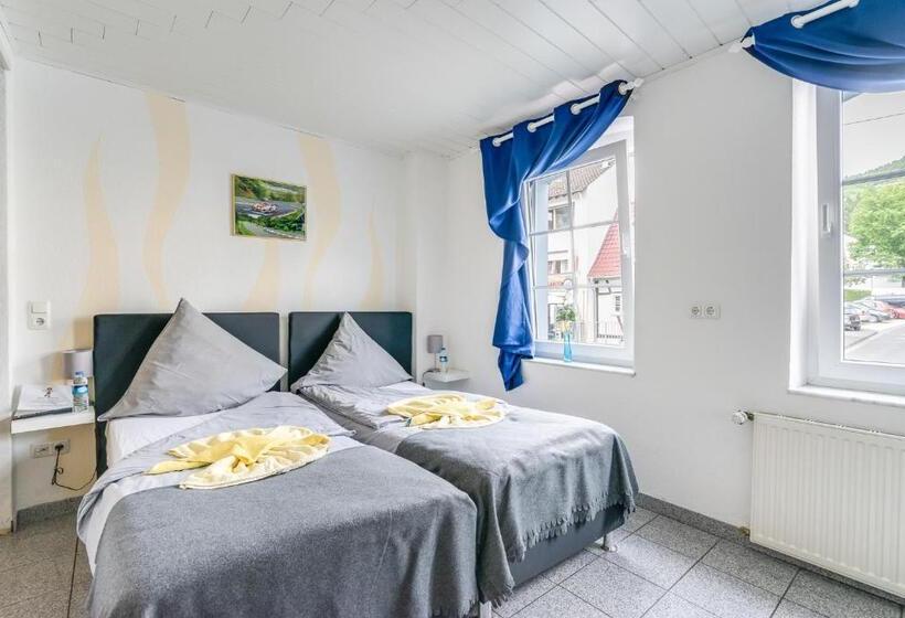 펜션 Nurburgring Rooms Pinocchio