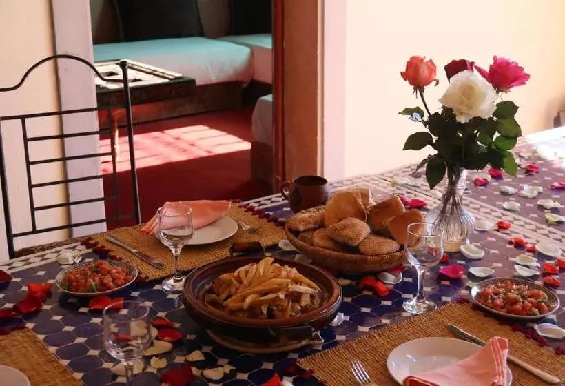 پانسیون Riad Villa Touka