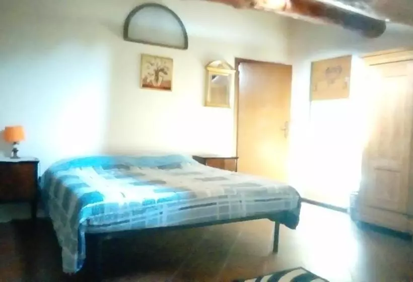 پانسیون Tuskany Stonehouse