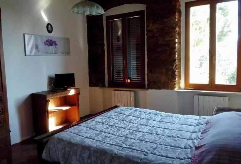 پانسیون Tuskany Stonehouse