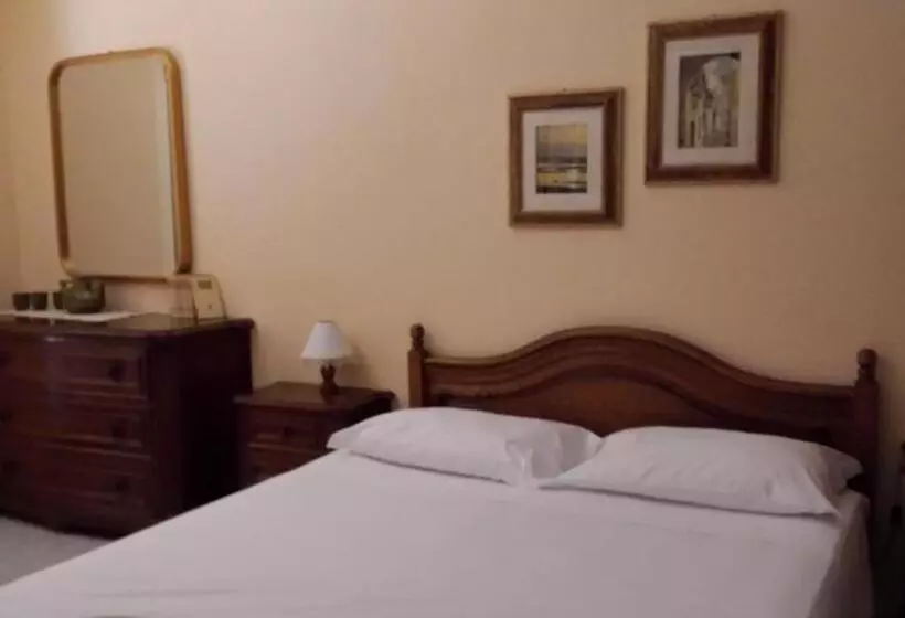 ホテル Agriturismo Podere La Cascata