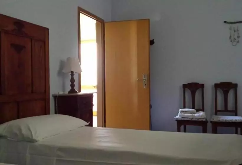 ホテル Agriturismo Podere La Cascata