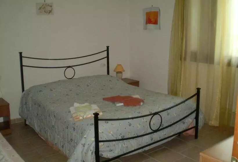Hotelli Agriturismo Ternova