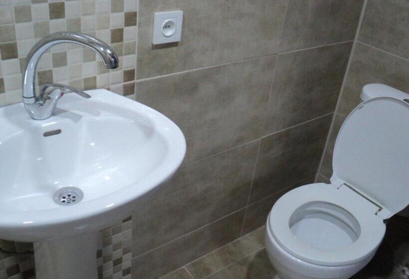 پانسیون Guesthouse Kato