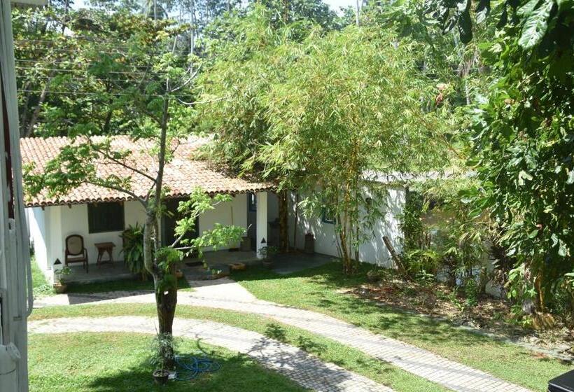 ペンション Sethra Villa Bentota