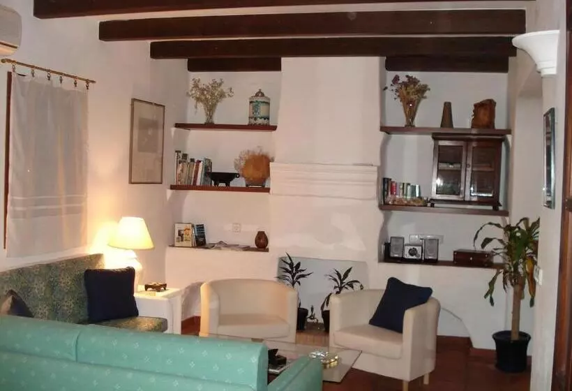 ユースホステル La Casa De La Iglesia