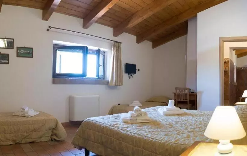 Hotelli Agriturismo Biosila