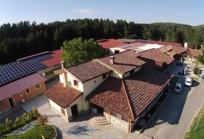 Hotelli Agriturismo Biosila