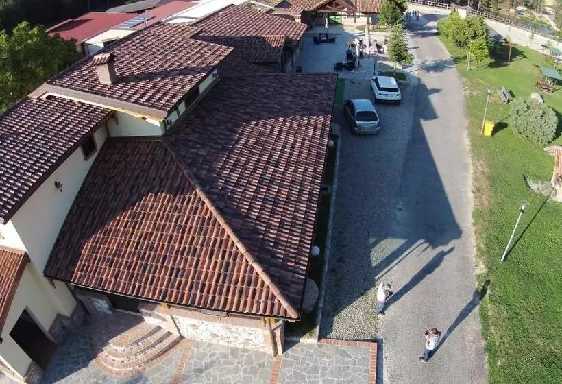 Hotelli Agriturismo Biosila