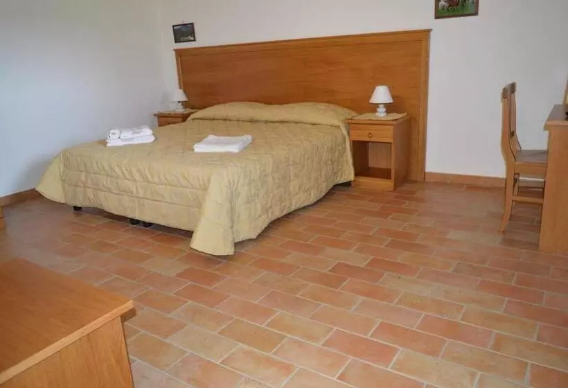 Hotelli Agriturismo Biosila