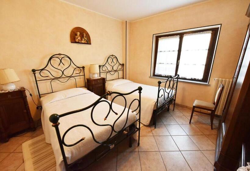 Отель Agriturismo La Ca 'd Majin