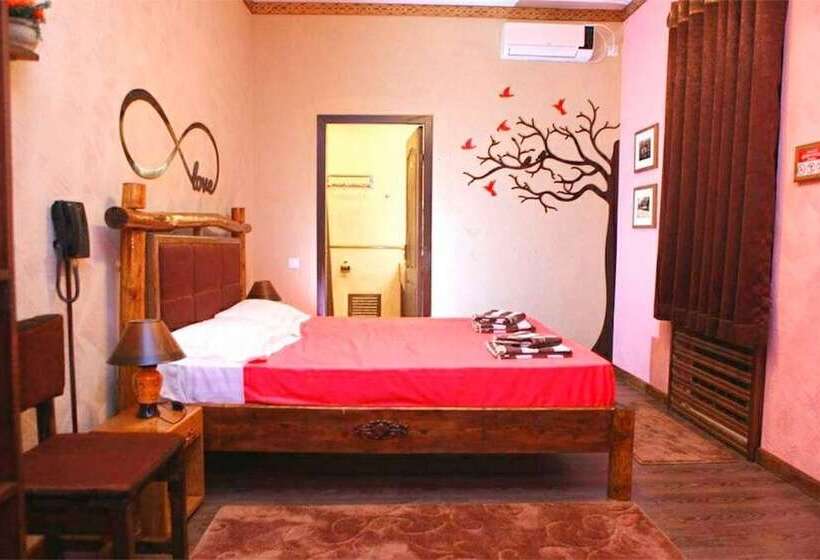 پانسیون Drimin   Boutique Hostel And Hotel Rooms Available