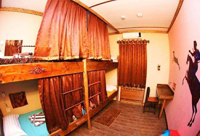 پانسیون Drimin   Boutique Hostel And Hotel Rooms Available