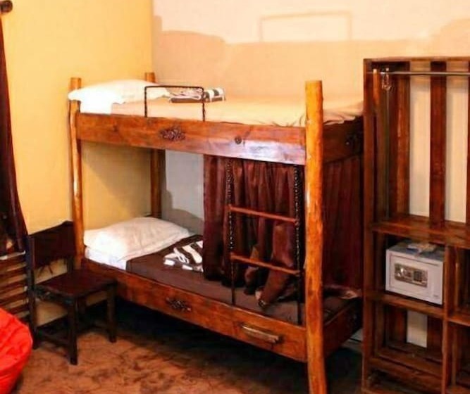 پانسیون Drimin   Boutique Hostel And Hotel Rooms Available