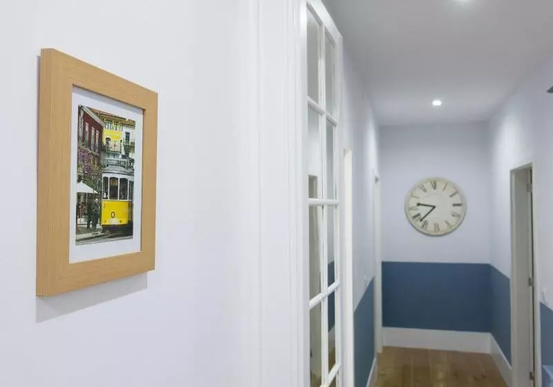 پانسیون Lisbon Checkin Guesthouse