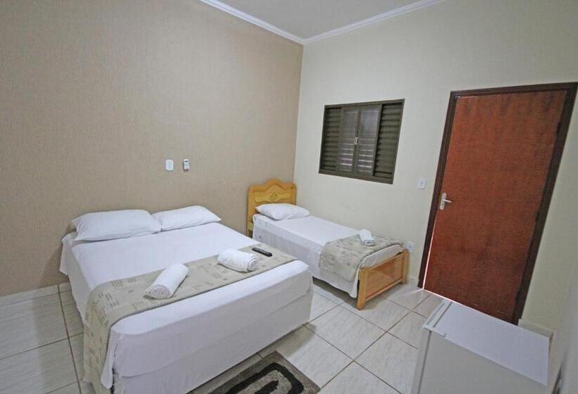 膳宿费 Pousada Facincani