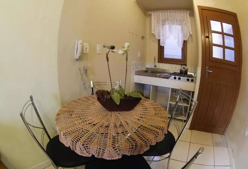 ペンション Pousada Krolow