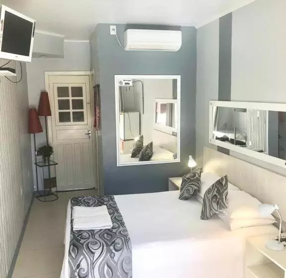 ペンション Pousada Krolow