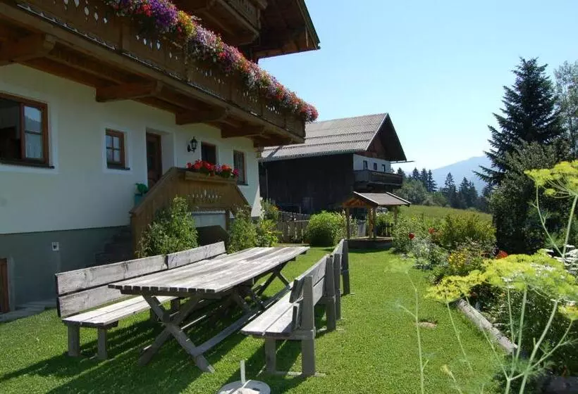 ホテル Großberghof