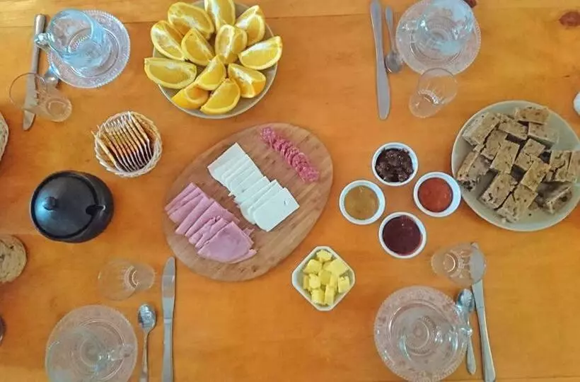 Majatalo Hostal El Colibri