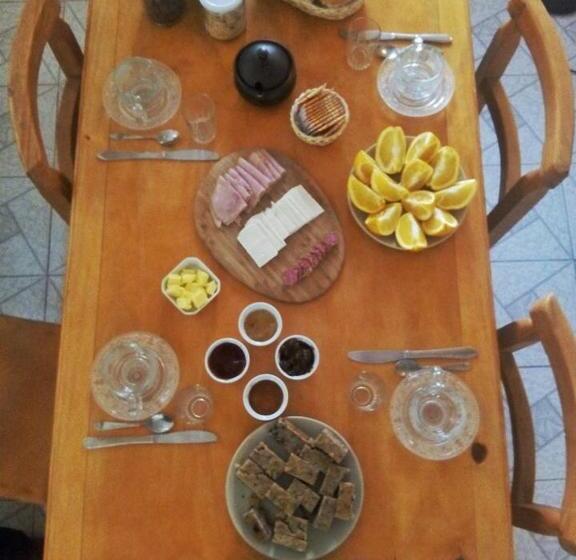 Pension Hostal El Colibri