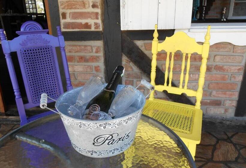 Пансион La Petite France