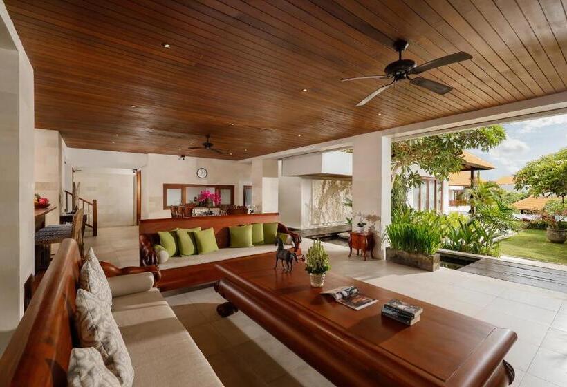 פנסיון The Bija Villas By Nakula