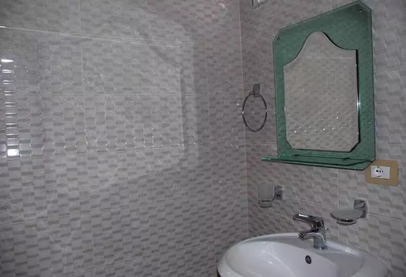 پانسیون Villa Mucho