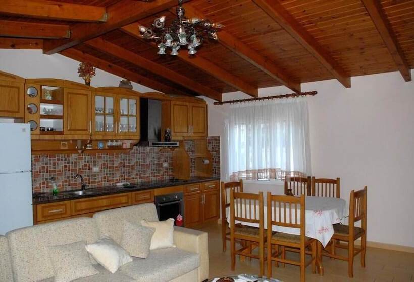 بنسيون Villa Mucho