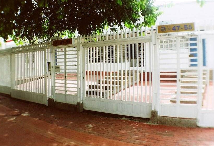 פנסיון Quillahost Guesthouse