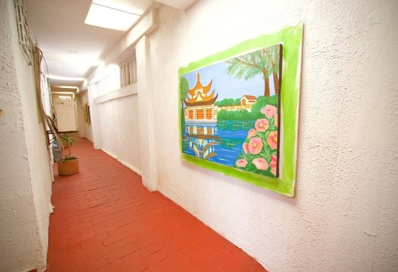 פנסיון Quillahost Guesthouse