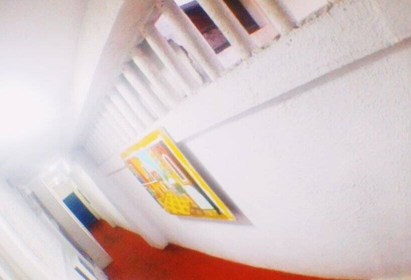 פנסיון Quillahost Guesthouse