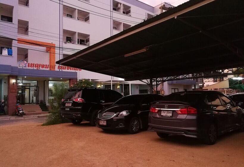 פנסיון Benjamart Residence