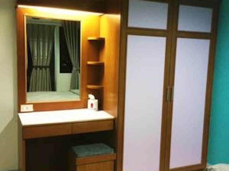 פנסיון Benjamart Residence