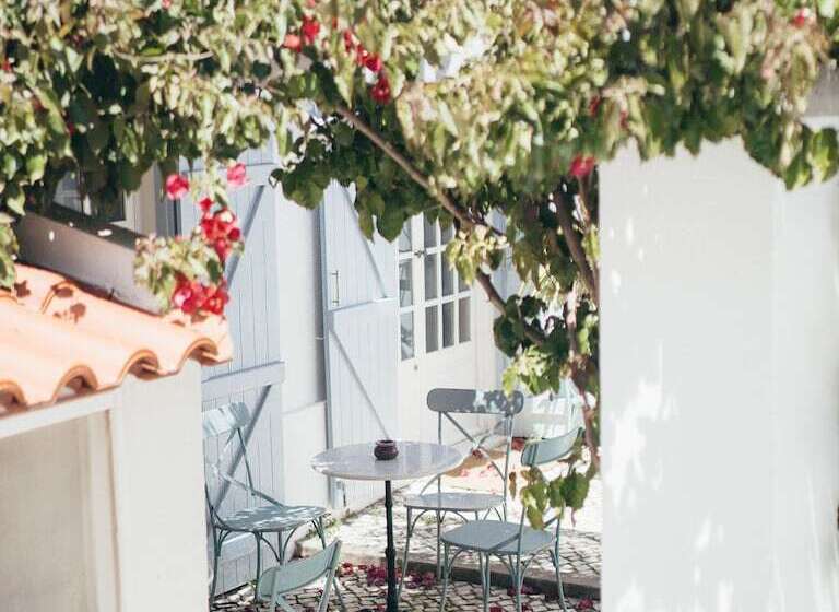 ペンション Senhora Do Cabo Meco Homy Holidays