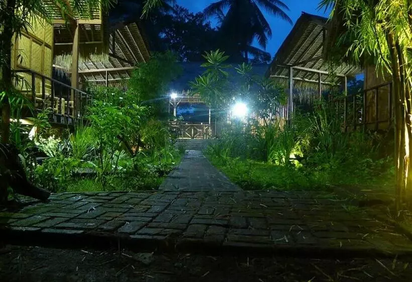 ペンション Shibui Garden Bungalows And Restaurant