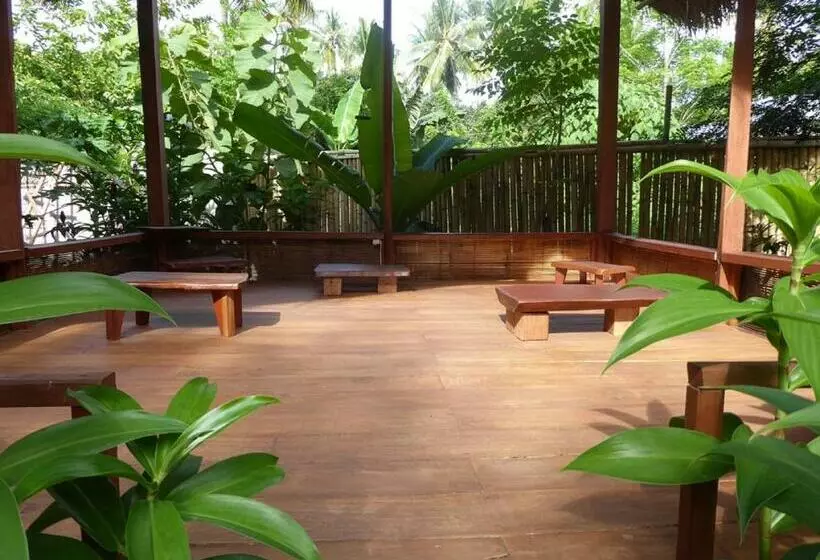 ペンション Shibui Garden Bungalows And Restaurant