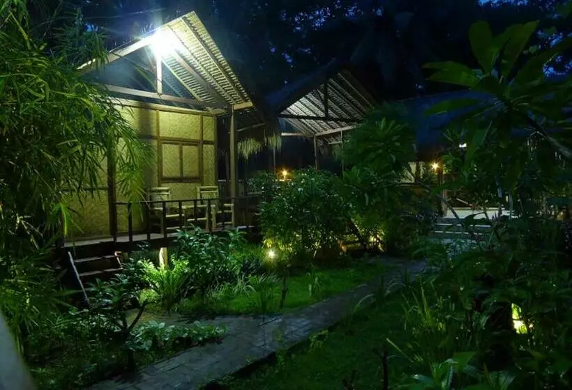ペンション Shibui Garden Bungalows And Restaurant