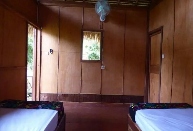 ペンション Shibui Garden Bungalows And Restaurant