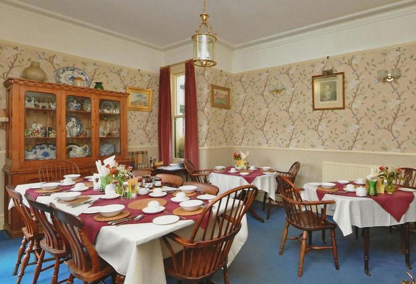 Pensione The Raffles