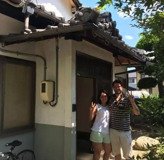 ペンション Wholeearth Ryokan Hiroshima