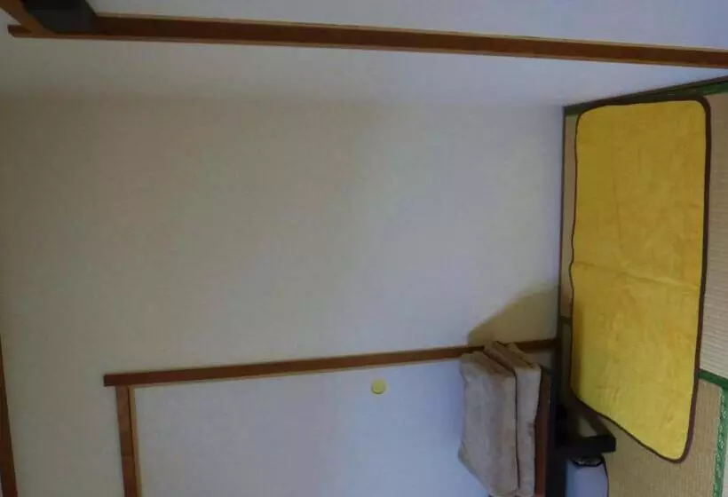 ペンション Wholeearth Ryokan Hiroshima